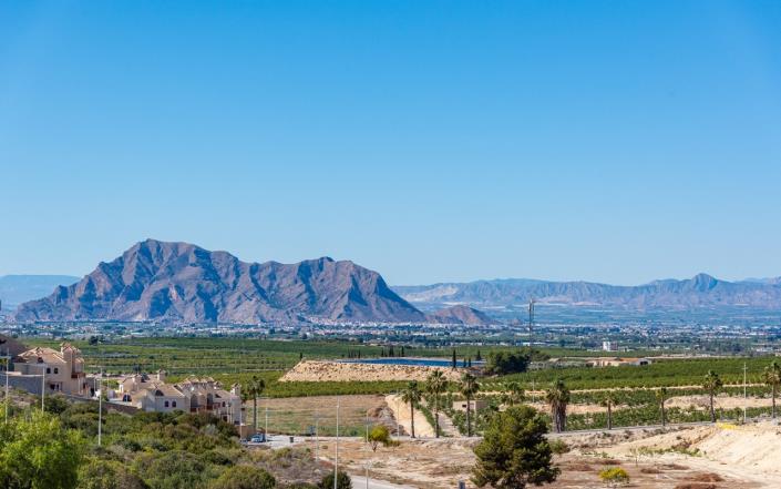 Image No.37-3 Bed Villa / Detached for sale