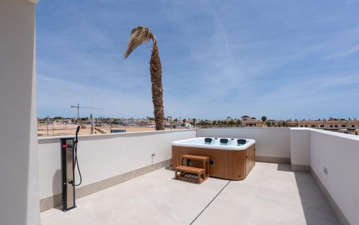 Image No.28-3 Bed Villa for sale