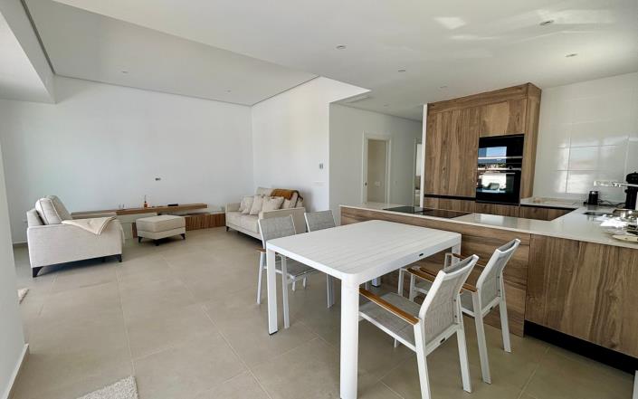 Image No.3-3 Bed Villa for sale