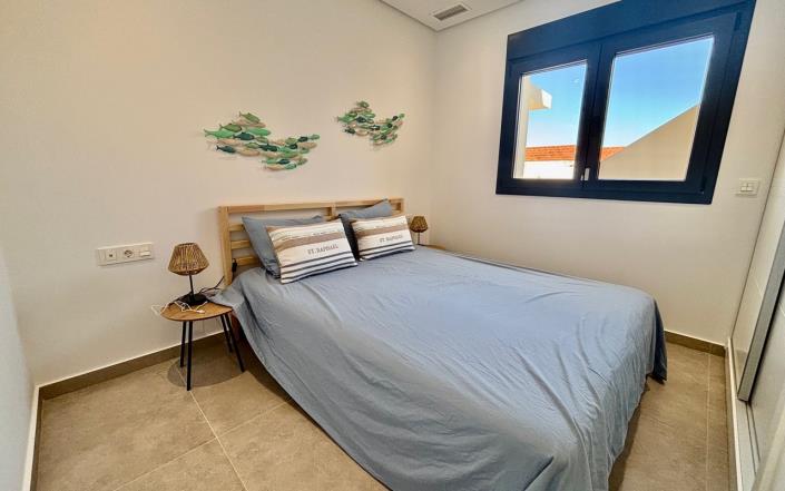 Image No.9-3 Bed Villa / Detached for sale