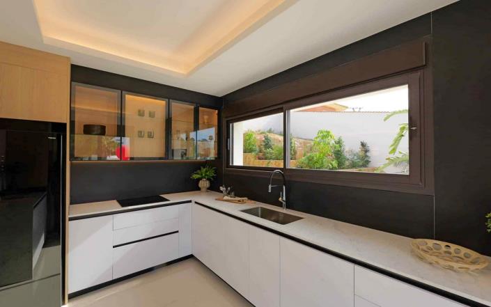 Image No.9-3 Bed Villa / Detached for sale