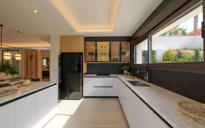 Image No.11-3 Bed Villa / Detached for sale