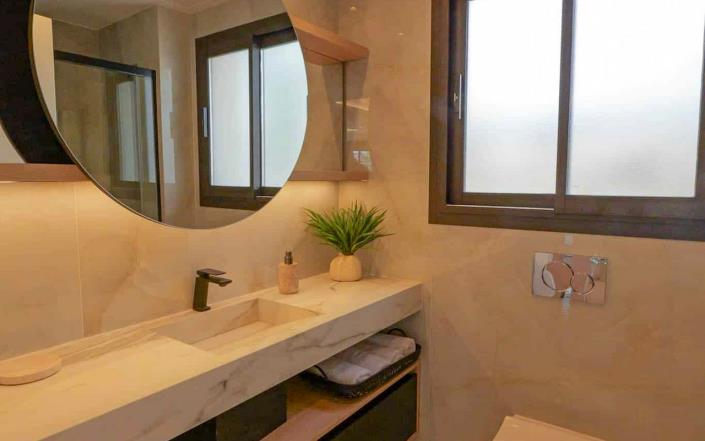 Image No.17-3 Bed Villa / Detached for sale