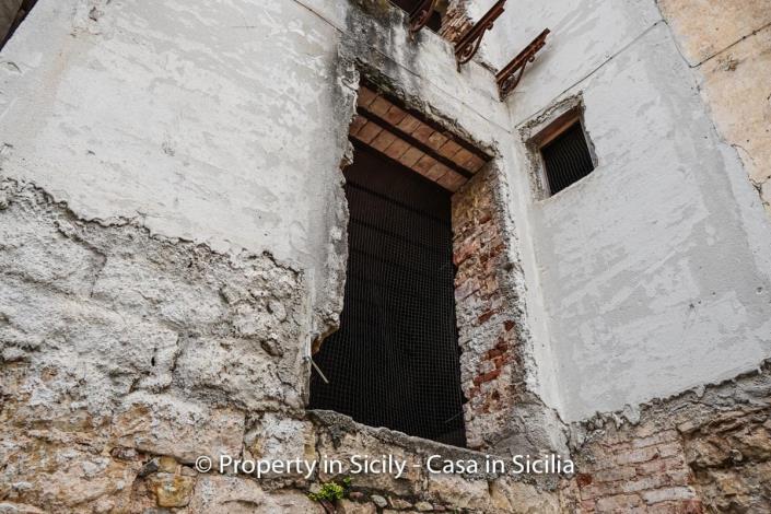 Image No.7-4 Bed Townhouse for sale