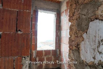 Palazzo-san-giuliano-renovation-project-1-euro-26