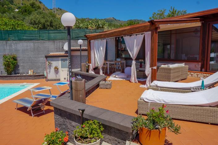 Image No.9-Maison de campagne de 1 chambre à vendre à Letoianni