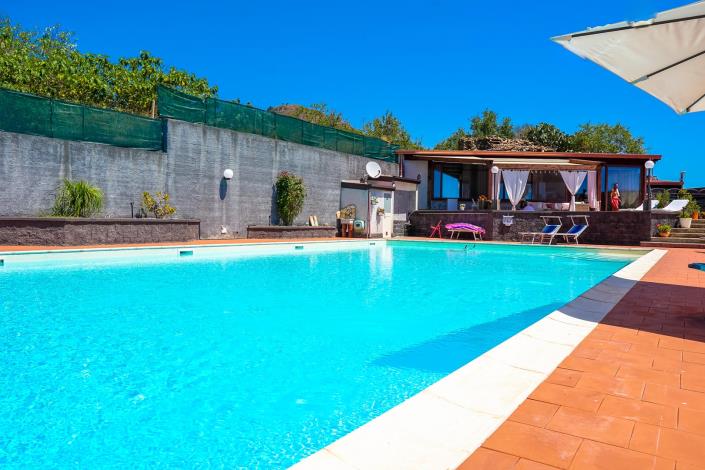 Image No.33-Maison de campagne de 1 chambre à vendre à Letoianni