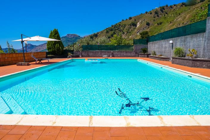 Image No.39-Maison de campagne de 1 chambre à vendre à Letoianni