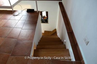 6--Maison-Emiliano-gratteri-buy-a-property-in-sicily-12