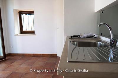 16--Maison-Emiliano-gratteri-buy-a-property-in-sicily-4