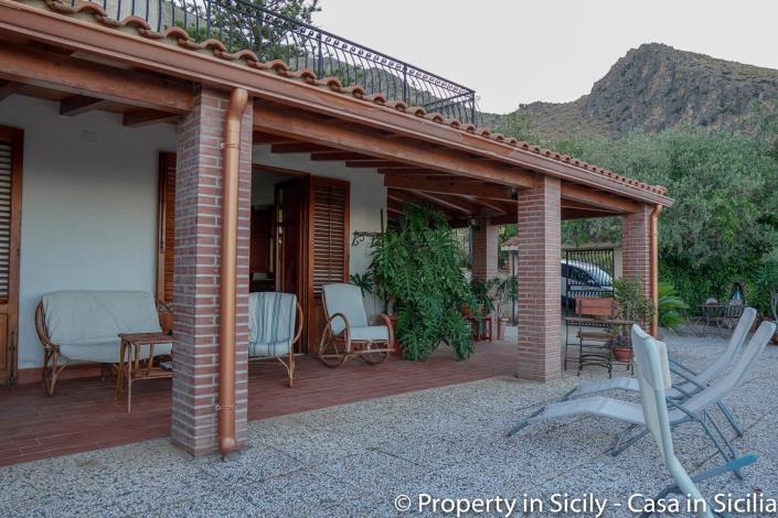 Image No.12-Maison de campagne de 4 chambres à vendre à Trabia