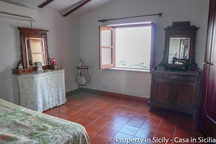 Image No.45-Maison de campagne de 4 chambres à vendre à Trabia