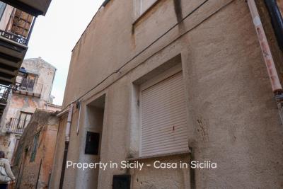 Casa-collosi-property-in-sicily-pollina-04