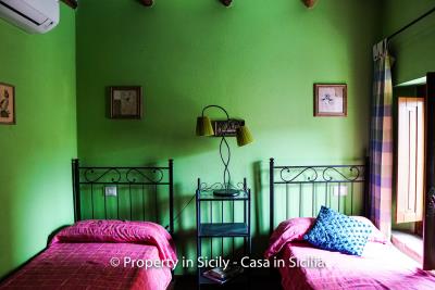 casa_claudia_rodi_milici_property_in_sicily_house_to_buy-18