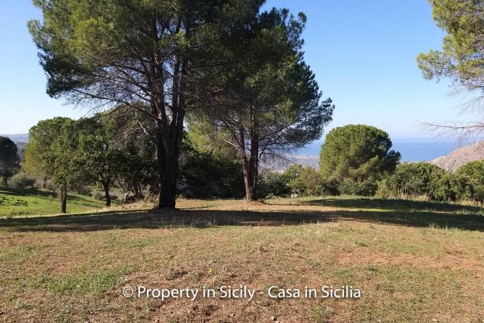 Image No.21-Maison de campagne de 2 chambres à vendre à Gratteri