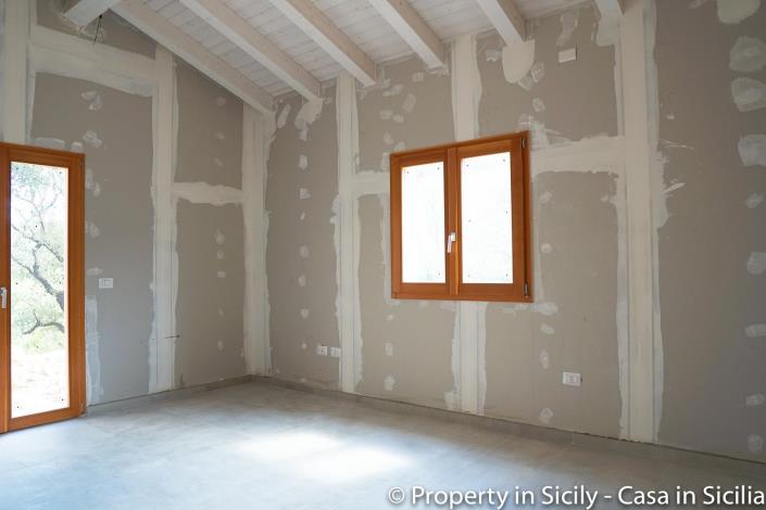 Image No.42-Maison de campagne de 2 chambres à vendre à Gratteri