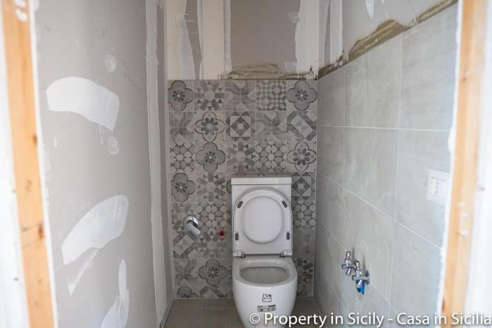 Image No.44-Maison de campagne de 2 chambres à vendre à Gratteri