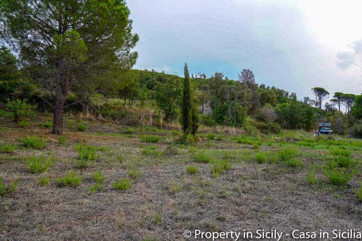 Image No.5-Maison de campagne de 2 chambres à vendre à Gratteri