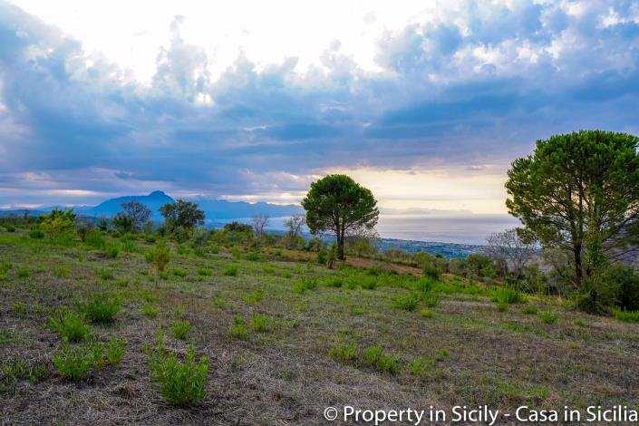 Image No.7-Maison de campagne de 2 chambres à vendre à Gratteri