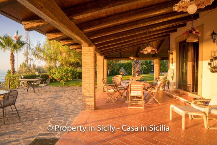 Image No.11-Villa de 3 chambres à vendre à Sant'Agata di Militello