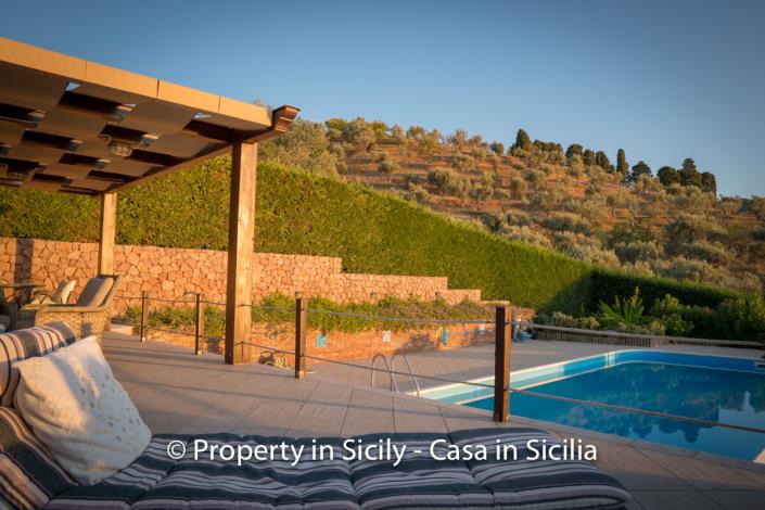 Image No.16-Villa de 3 chambres à vendre à Sant'Agata di Militello