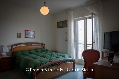 Casa-salvina-pollina-townhouse-property-sicily-2