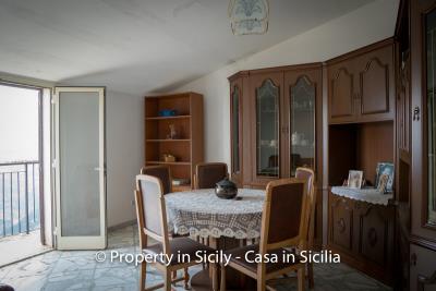 Casa-salvina-pollina-townhouse-property-sicily-18