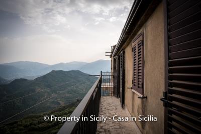 Casa-salvina-pollina-townhouse-property-sicily-21