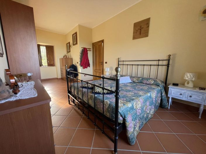 Image No.13-Villa de 4 chambres à vendre à Caronia