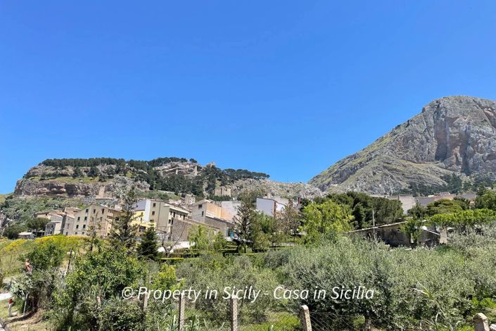Image No.28-Maison de 2 chambres à vendre à Caltavuturo