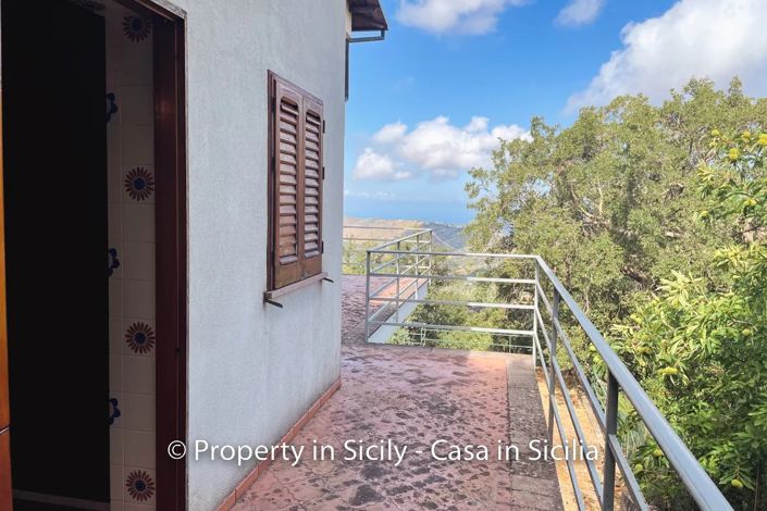 Image No.12-Villa de 4 chambres à vendre à Cefalù