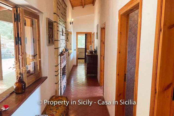 Image No.21-Villa de 4 chambres à vendre à Cefalù