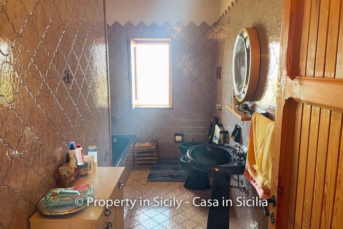 Image No.23-Villa de 4 chambres à vendre à Cefalù