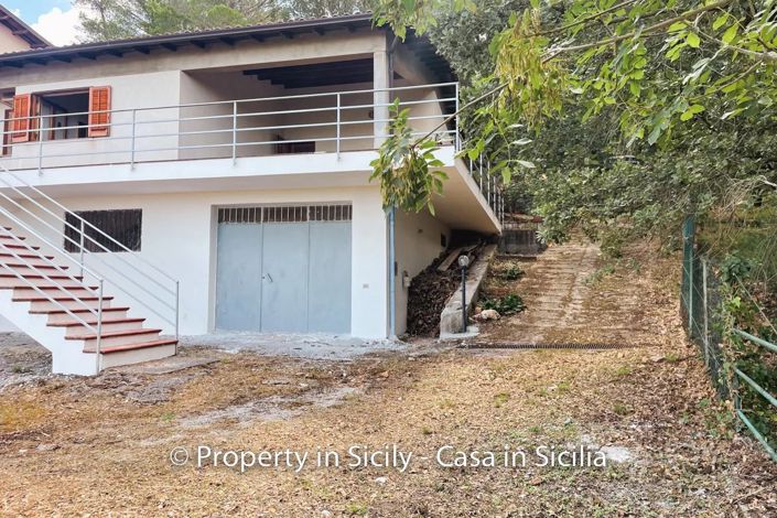 Image No.8-Villa de 4 chambres à vendre à Cefalù