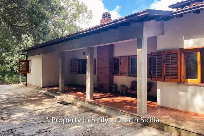 Image No.10-Villa de 4 chambres à vendre à Cefalù