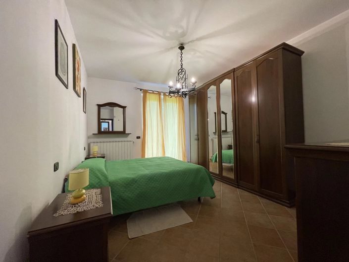 Image No.21-2 Bed Villa for sale