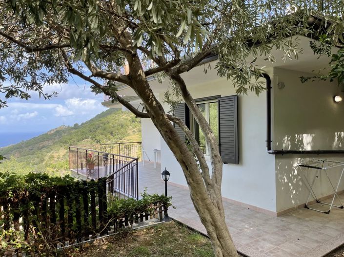 Image No.7-2 Bed Villa for sale