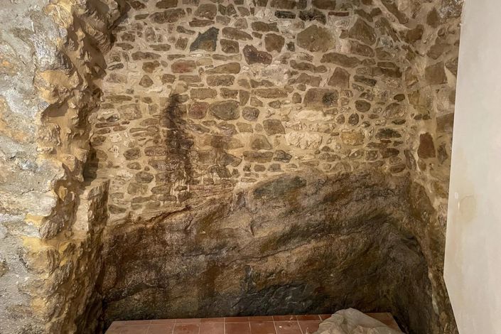 Image No.8-2 Bed House for sale