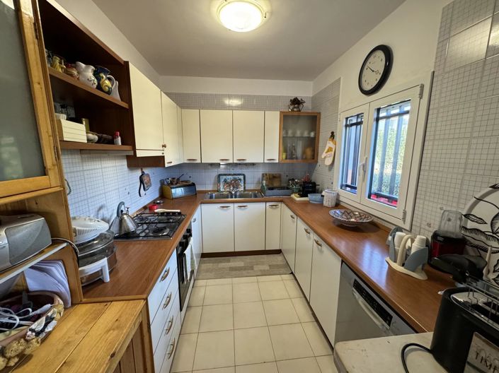 Image No.15-2 Bed Villa for sale