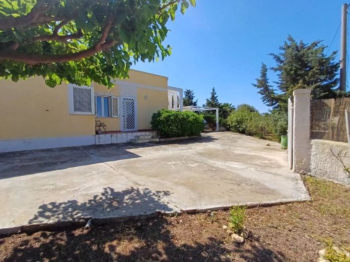 Image No.30-3 Bed Villa for sale