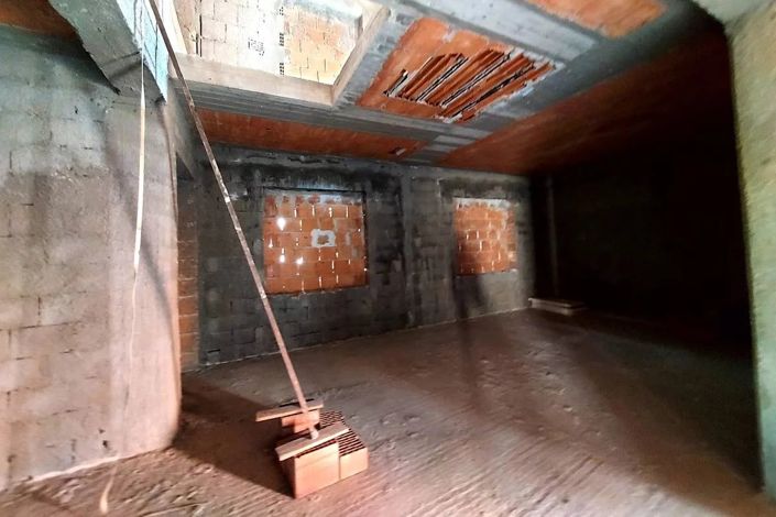 Image No.13-House for sale