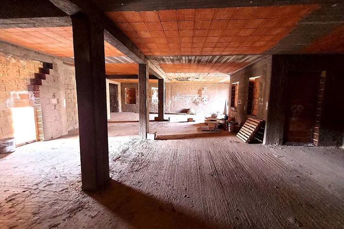 Image No.8-House for sale