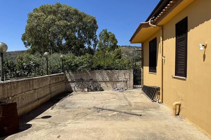 Image No.25-Appartement de 3 chambres à vendre à Casteldaccia