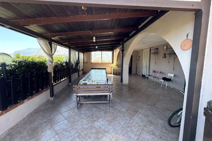 Image No.4-Appartement de 3 chambres à vendre à Casteldaccia