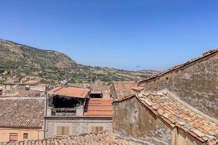 Image No.24-Maison de 5 chambres à vendre à Collesano