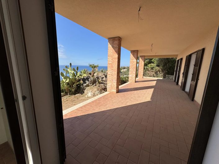 Image No.20-Villa de 4 chambres à vendre à Bagheria