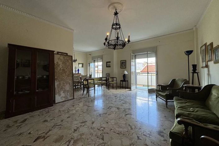 Image No.12-3 Bed Apartment for sale