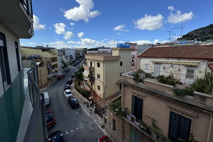 Image No.16-3 Bed Apartment for sale