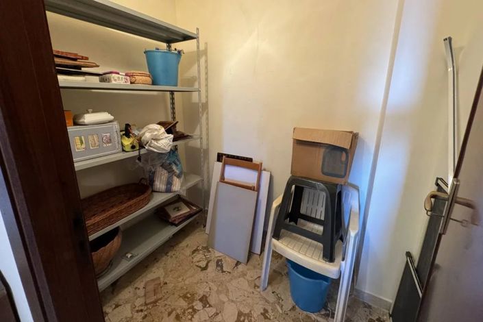 Image No.20-3 Bed Apartment for sale