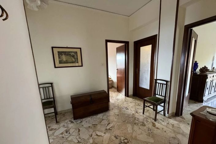 Image No.25-3 Bed Apartment for sale